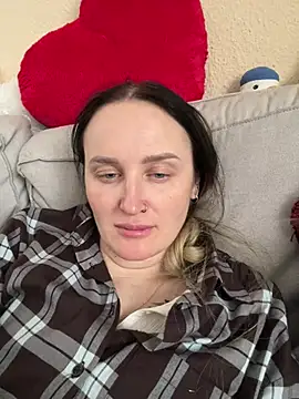 TomilaSi online show from February 5, 10:44 am