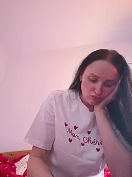 TomilaSi online show from February 24, 9:04 pm