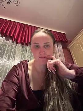 TomilaSi online show from March 10, 8:24 pm