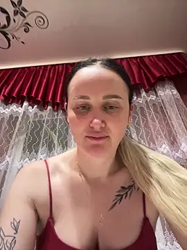 TomilaSi online show from December 1, 1:50 am