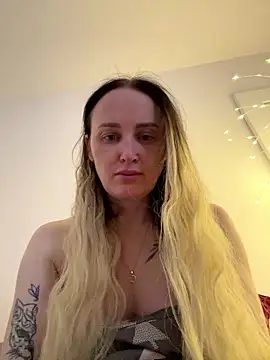 TomilaSi online show from January 11, 2:13 pm