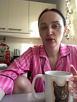 TomilaSi online show from December 18, 11:25 am