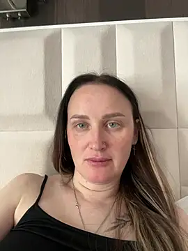 TomilaSi online show from April 23, 11:38 am