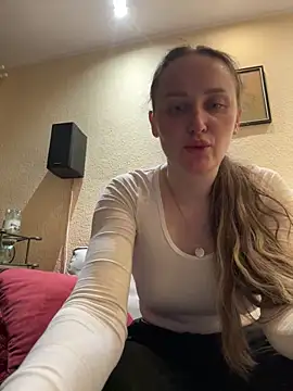 TomilaSi online show from March 29, 10:00 pm