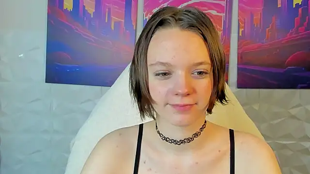 Olivia Riesz online show from May 3, 1:11 am