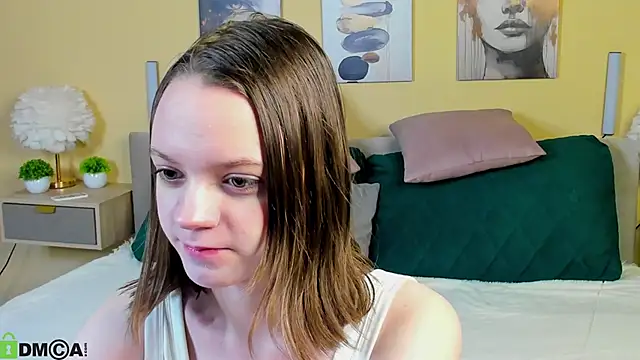 Olivia Riesz online show from March 29, 1:07 am