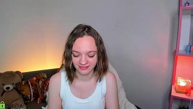 Olivia Riesz online show from December 18, 1:22 am