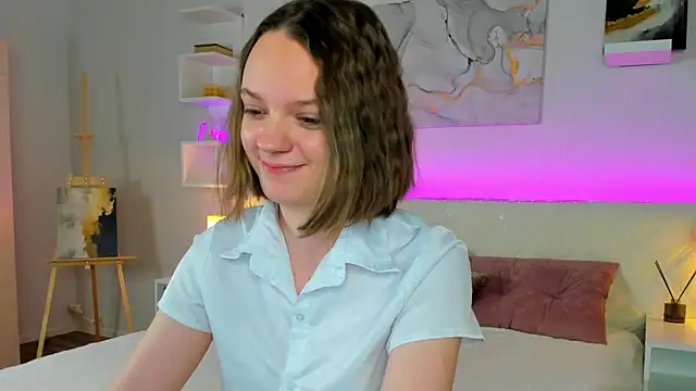 Olivia Riesz online show from December 1, 2:12 am