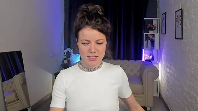 Marla Bri online show from December 20, 12:52 pm