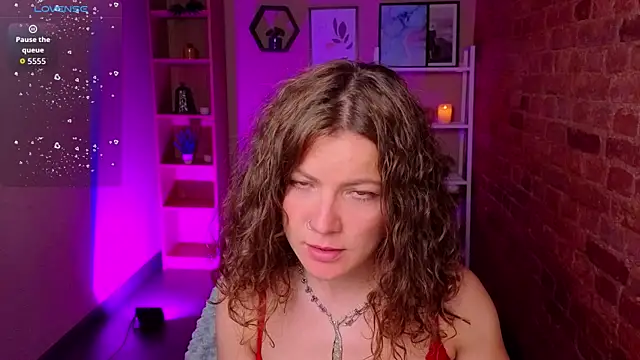 Marla Bri online show from June 1, 1:22 pm