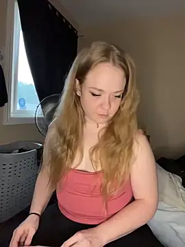 SmirkFans online show from April 5, 10:27 pm