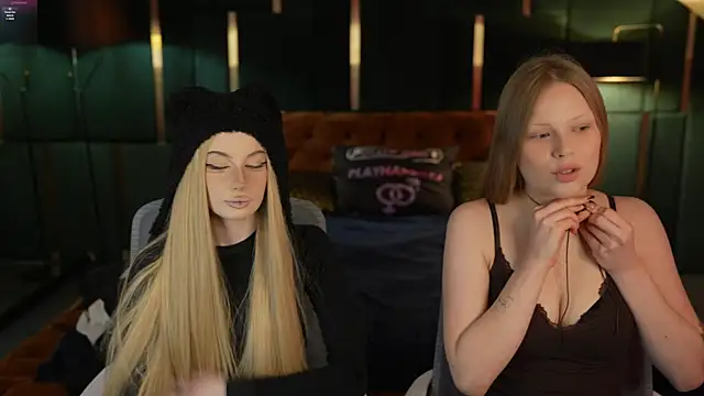 Dacota love online show from December 3, 11:20 am