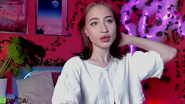 lally cute online show from January 15, 11:24 am