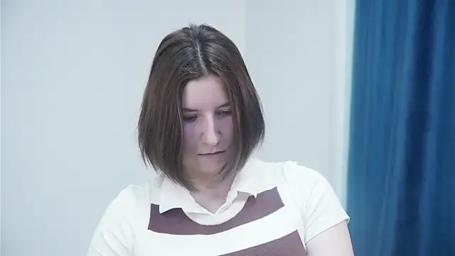 Snapshot of AnnalisaYeary chatting on November 25, 4:24 am AnnalisaYeary online show from November 25, 4:24 am