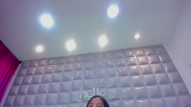 sol-angel online show from December 19, 3:14 pm