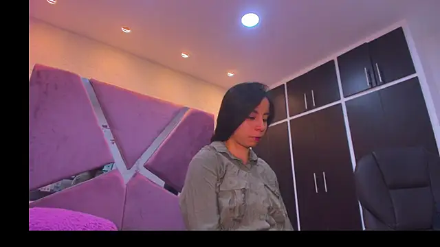 Snapshot of sol-angel chatting on June 16, 4:29 pm sol-angel online show from June 16, 4:29 pm