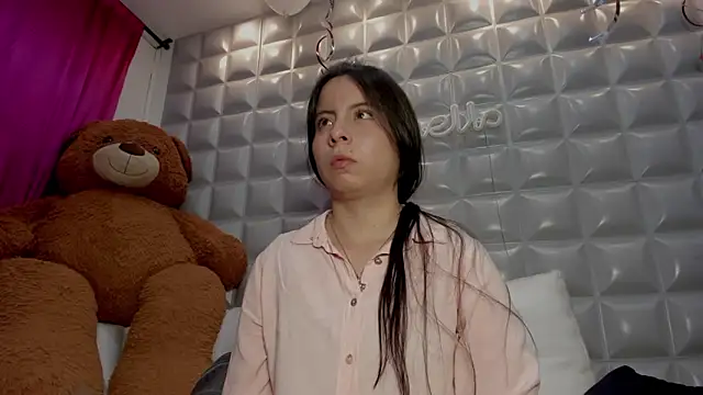 sol-angel online show from February 16, 3:54 pm