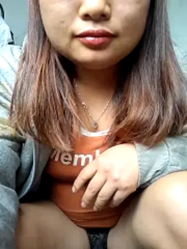 mai-mai-97 online show from March 12, 8:51 am