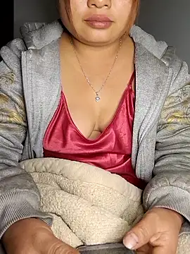 mai-mai-97 online show from January 7, 2:11 pm