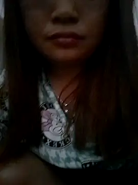 Snapshot of mai-mai-97 chatting on April 20, 1:08 am mai-mai-97 online show from April 20, 1:08 am