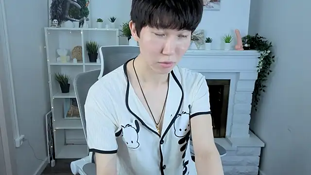 YugoAsian online show from November 30, 12:28 pm