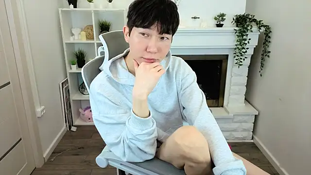 YugoAsian online show from January 10, 12:44 pm