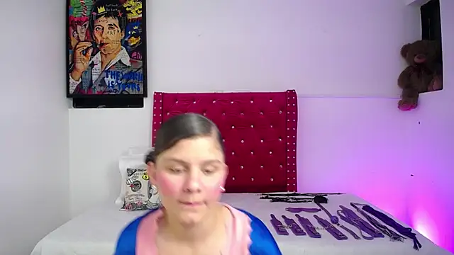 AmayaVale online show from November 30, 2:01 am