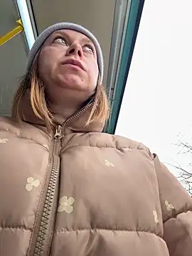 Brooke lover online show from April 5, 6:53 am