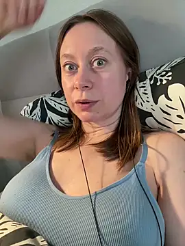 Brooke lover online show from May 30, 9:15 am