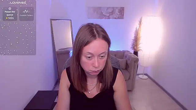 Snapshot of Brooke_lover chatting on July 4, 9:19 pm Brooke lover online show from July 4, 9:19 pm