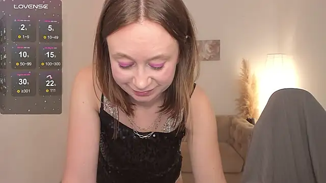 Snapshot of Brooke_lover chatting on February 4, 4:07 am Brooke lover online show from February 4, 4:07 am