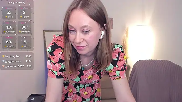 Snapshot of Brooke_lover chatting on June 10, 3:52 am Brooke lover online show from June 10, 3:52 am