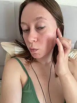 Brooke lover online show from May 8, 5:44 am