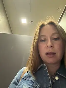 Brooke lover online show from May 21, 7:06 am