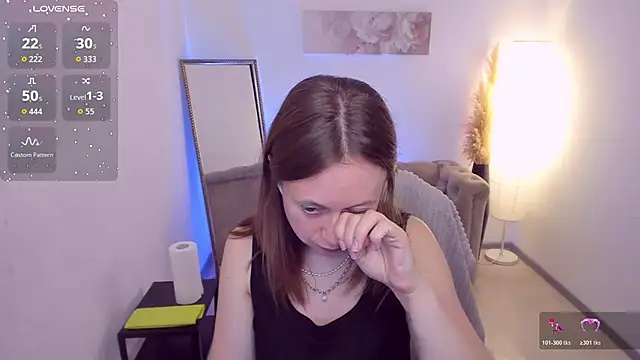 Snapshot of Brooke_lover chatting on June 6, 9:09 pm Brooke lover online show from June 6, 9:09 pm