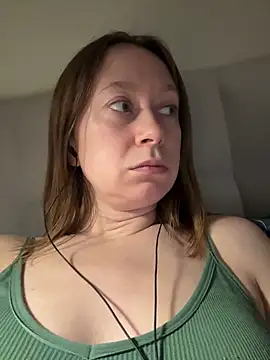 Snapshot of Brooke_lover chatting on February 13, 4:56 am Brooke lover online show from February 13, 4:56 am