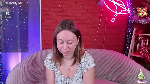 Brooke lover online show from January 7, 9:09 pm