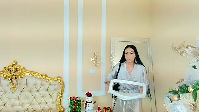 HallieStone online show from January 6, 12:09 pm