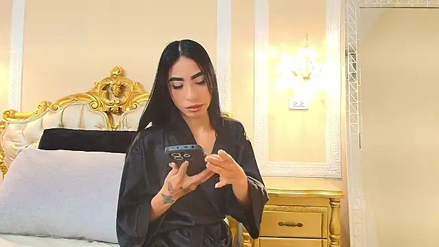 HallieStone online show from March 19, 12:16 pm