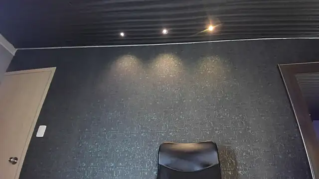 MelissaGill  online show from July 3, 11:28 am