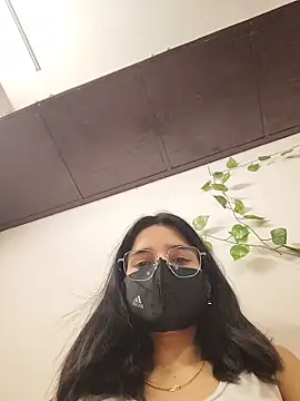 Sexolinaa online show from May 24, 5:46 pm