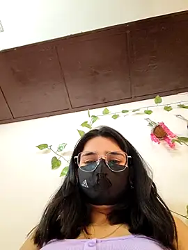 Sexolinaa online show from May 25, 6:01 am