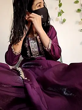 Sexolinaa online show from May 2, 3:01 am
