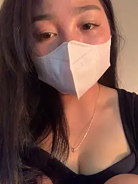 lana-kan online show from February 8, 1:53 pm