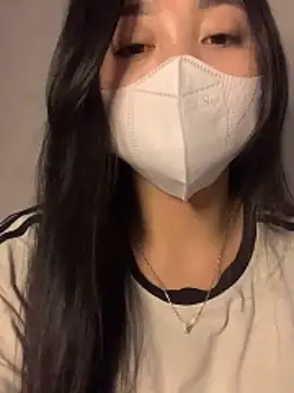 lana-kan online show from March 20, 2:18 pm