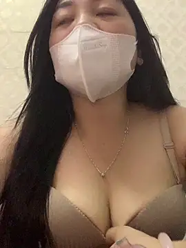Snapshot of lana-kan chatting on May 28, 1:17 pm lana-kan online show from May 28, 1:17 pm