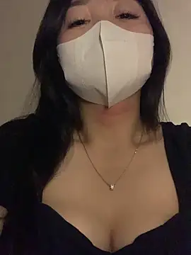 lana-kan online show from March 3, 4:47 pm