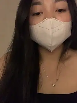 lana-kan online show from March 30, 1:45 pm