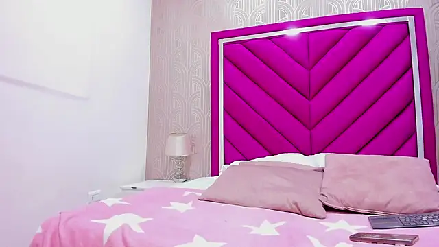 emma cook  online show from January 13, 7:51 pm