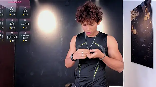 LiamVibes212 online show from February 14, 1:22 pm